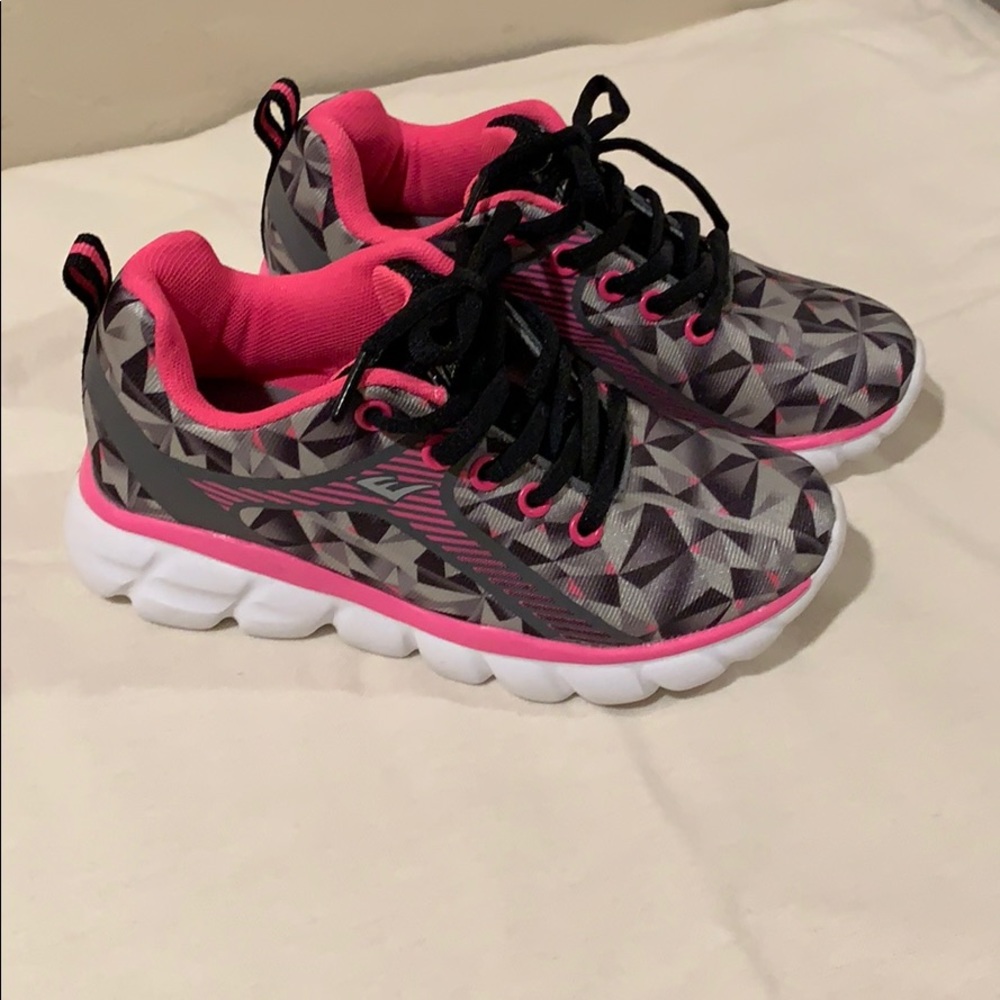 Everlast sneakers